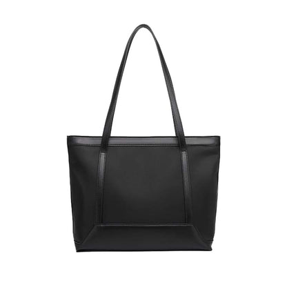 A black Women Shoulder Bags Leisure Design Fashion Handbag & Stylish Tote Bag
